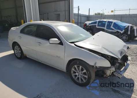 2008 Mercury Milan из США, поврежденный, VIN 3MEHM07Z28R638353